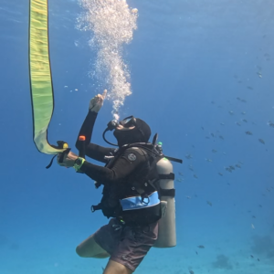Strömungstauchen Boje setzen